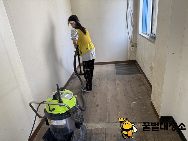 수년간 비워둔 사무실, 다시 사용할 수 있는 공간으로